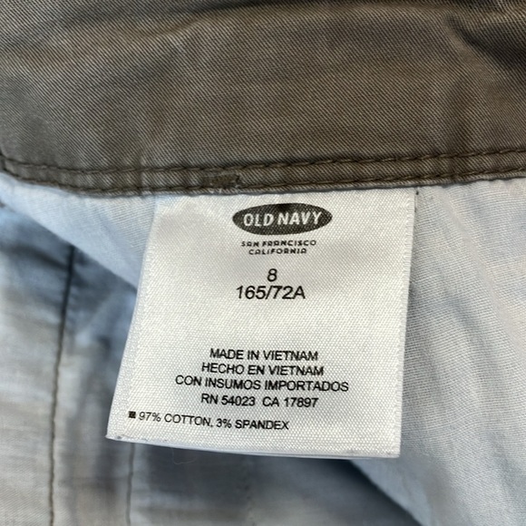 Old Navy khaki cargo shorts size 8 - Picture 7 of 7